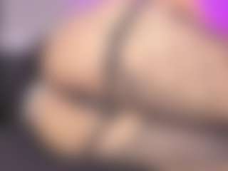 Live cam show with cloe-yeraldy - Nipple Piercings on Sweet Sext