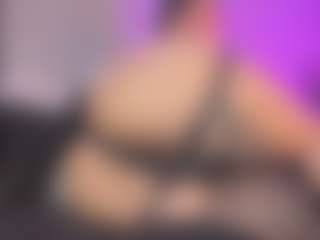 Live cam show with cloe-yeraldy - Petite on instabang