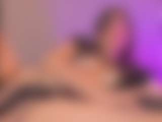 Live cam show with cloe-yeraldy - Sexy on camtv