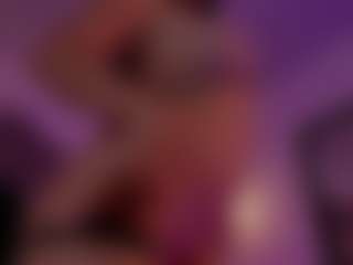 cloe-yeraldy's Live Sex Cam Show