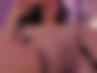 cloe-yeraldy's Live Sex Cam Show