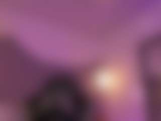 cloe-yeraldy's Live Sex Cam Show