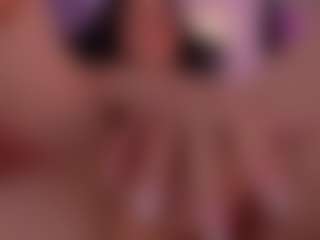 cloe-yeraldy's Live Sex Cam Show