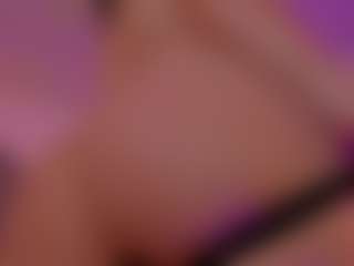 cloe-yeraldy's Live Sex Cam Show
