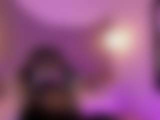 cloe-yeraldy's Live Sex Cam Show