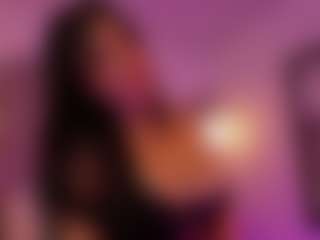 cloe-yeraldy's Live Sex Cam Show