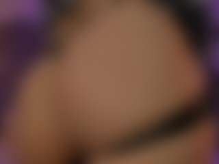 cloe-yeraldy's Live Sex Cam Show