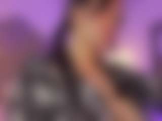 cloe-yeraldy's Live Sex Cam Show