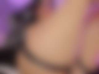 cloe-yeraldy's Live Sex Cam Show