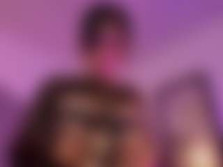 cloe-yeraldy's Live Sex Cam Show