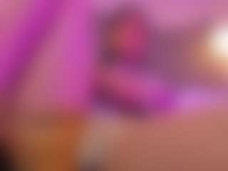 Live cam show with cloe-yeraldy - Striptease on Camsoda