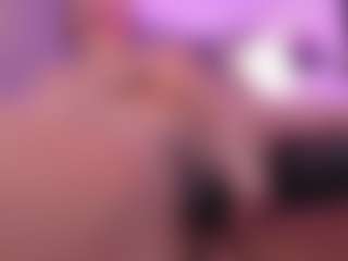cloe-yeraldy's Live Sex Cam Show