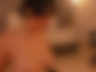 cloe-yeraldy's Live Sex Cam Show