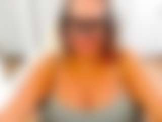 Live cam show with DianaGoddess87 - Femdom on chickslive.net