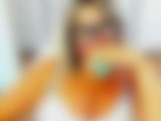 Live cam show with DianaGoddess87 - Slave on madthumbs