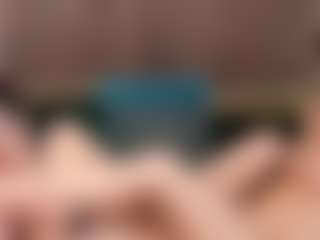 Live cam show with VanessaSweet00 - Bedroom on TeamSkeetLive