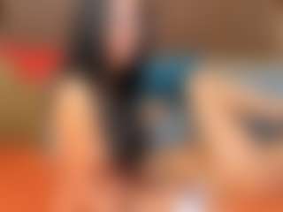 Live cam show with VanessaSweet00 - Moaning on Soda Cam