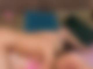 Live cam show with VanessaSweet00 - Dirty Talk on livesuperchat.net