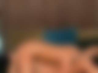 Live cam show with VanessaSweet00 - Toys on googirlz