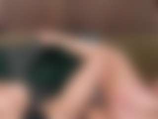 Live cam show with VanessaSweet00 - Lush on Milf Play