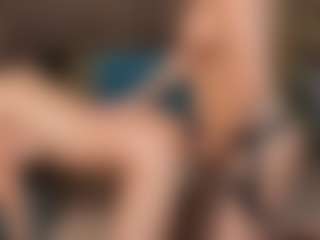 Live cam show with VanessaSweet00 - Strip on Streamer API