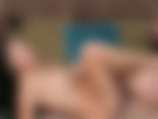 Live cam show with VanessaSweet00 - Latina on Camsoda
