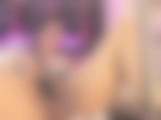 ALICIA MILF webcam performer live streaming