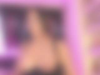 Live cam show with ALICIA - Public MILF on CamwithHer
