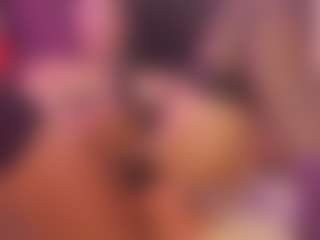 ALICIA MILF webcam performer live streaming