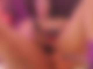 ALICIA MILF webcam performer live streaming