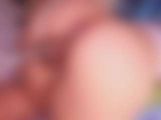 Live cam show with Amy Black - Double Penetration on Fling VIP Chat