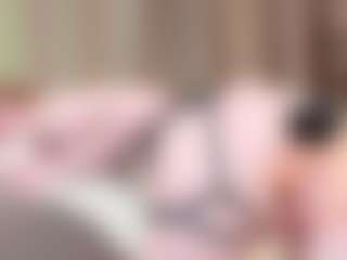 Live cam show with RedheadAlice - Facial Piercings on Uber Horny