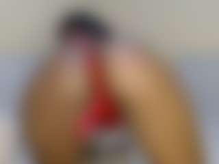 Live cam show with DIVA - Toys on 1on1-livenow