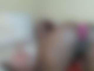 Live cam show with Diva - Ebony on Dolls Live