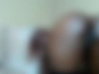 Diva's Live Sex Cam Show
