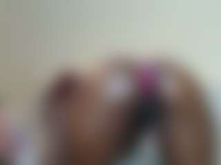 Diva's Live Sex Cam Show