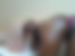 Live cam show with Diva - Shaved Pussy on fuklive.com