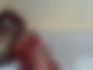 Live cam show with Diva - Ebony on chickslive.net