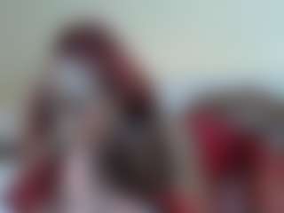 Live cam show with Diva - Fingers on dropp.cam