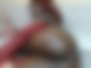 Live cam show with Diva - Black Shaved Pussy on Fit Hotties