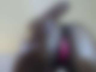 Diva's Live Sex Cam Show