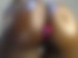 Diva's Live Sex Cam Show