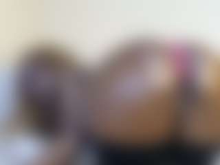 Diva's Live Sex Cam Show