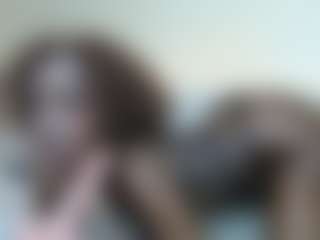 Live cam show with Diva - Squirt on Dare Cams