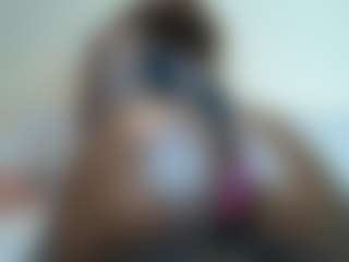 Live cam show with Diva - Black Cum on Camsoda