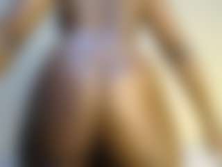 Diva's Live Sex Cam Show