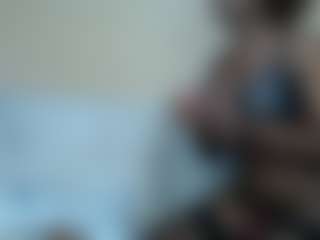 Diva's Live Sex Cam Show