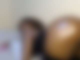 Show live cam dengan Diva - Drinking di Camsoda