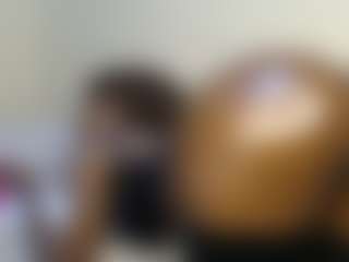 Live cam show with Diva - Ebony on CamClone