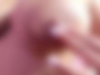 Live cam show with Tiffanny-Rose - Squirt Big Tits on livesuperchat.net